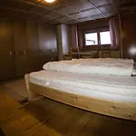 Gaestehaus Auer בית נופש *