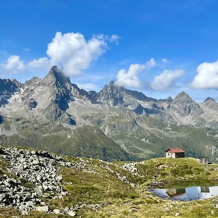 Auer Ferienhaus St. Leonhard im Pitztal